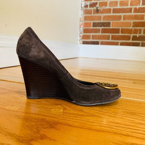 Tory Burch Chelsea Brown Suede Leather Wedge Pumps Size 7.5 M - Picture 12 of 15